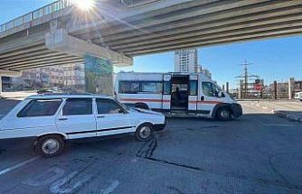 Karaman’da yolcu minibüsü ile otomobil çarpıştı: 2 yaralı