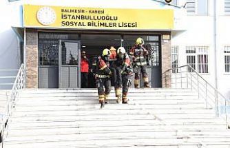 Karesi’de 413 öğrencili dev deprem tatbikatı