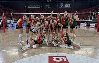Karşıyaka Voleybol, yarı final maçlarına çıkıyor