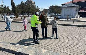 Kars’ta trafik güvenliği için bilgilendirme çalışması