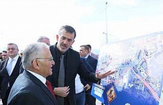 Kartal Kavşağı trafiğe kapanıyor