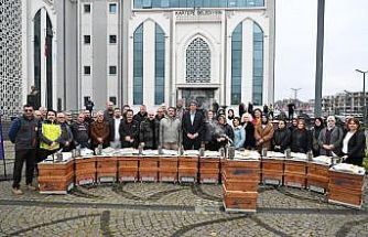 Kartepe’de üreticilere arıcılık ve ekipman desteği sağlandı