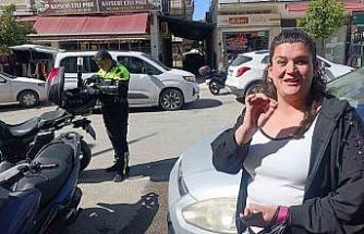 Kasktan ceza yememek için plakasını kapattı, yediği cezayı görünce hayatının pişmanlığını yaşadı