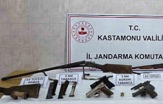 Kastamonu’da kaçak silah operasyonu