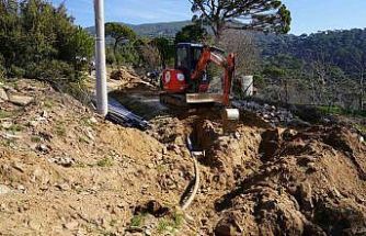 Kavaklıdere Çamlıyurt Mahallesi’nde içme suyu iletim hattı yenilendi