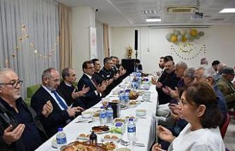 Kaymakam Güldoğan huzurevi sakinleriyle iftarda buluştu