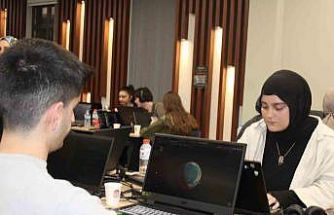 Kayseri’de gençleri uzayla buluşturan TUA Astro Hackathon Yarışması başladı