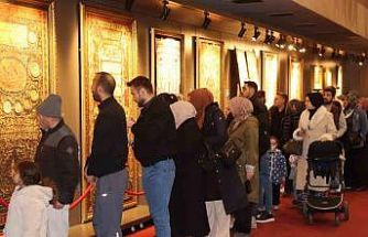 Kayserililer iftarın ardından ‘Kutsal Emanetler’e koştu