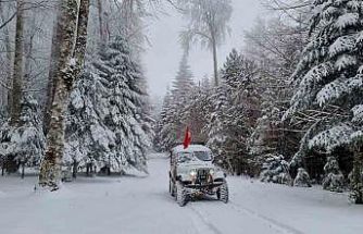 Kazdağları beyaz örtüsüne büründü