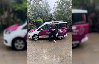 Kemer’de ’Anne Taksi’ hizmet vermeye başladı