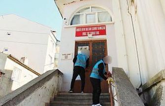 Kırklareli’nde denetimli serbestlik hükümlülerinden cami temizliği