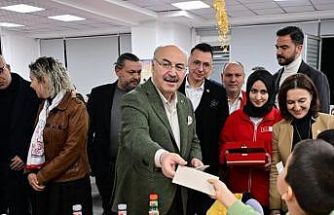 Kızılay 450 çocuğu gönül sofrasında buluşturdu