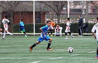 Körfez’de 250 öğrenci şampiyonluk için yarışıyor