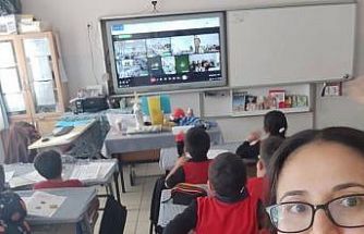 Köyceğiz Yangı İlkokulu öğrencileri 10 ülkeyle iletişim kurdu