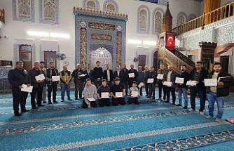 Köyceğiz’de Kur’an eğitimi alan kursiyerlere belge verildi