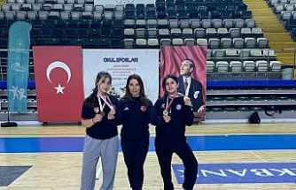 Köyceğizli öğrenciler bilek güreşinde ilk madalyalarını aldı