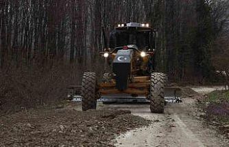 Köylerde yol bakım çalışmaları tamamlanıyor