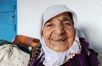 Kütahya’nın asırlık çınarı Dudu Teyze, iki devri birden yaşadı