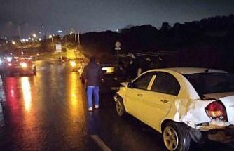 Maltepe’de 4 araçlı zincirleme kaza: 1 yaralı