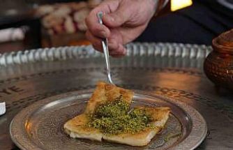 Mardin’de kahiye tatlısı geleneği Ramazan’da da yaşatılıyor