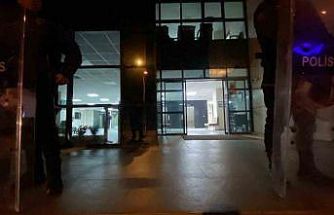 Marmaris’te kamu görevlisi 4 bin dolar rüşvet alırken suçüstü yakalandı