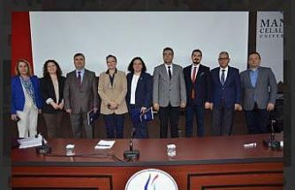 MCBÜ’de "Yeni küresel ekonomide vergilendirme ve Türkiye" paneli düzenlendi