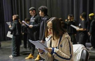 Mersin’de tiyatroya ilgi artıyor, kurslar yoğun katılımla sürüyor