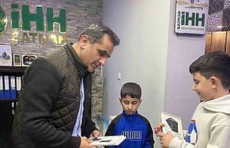 Minik yüreklerden yürek ısıtan çalışma