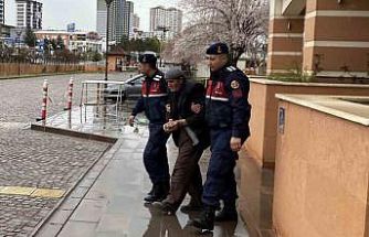 Oğlunu tüfekle öldüren baba tutuklandı