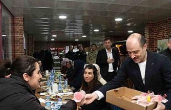 Oltu Kaymakamlığı  kadınları unutmadı