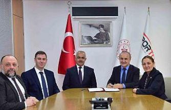 Oltu’ya dev yatırım: Modern spor salonu için imzalar atıldı