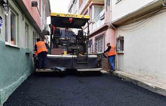 Osmangazi Belediyesi sokakları yenilemeye devam ediyor