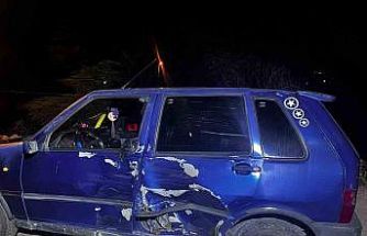 Otomobilin motosikletle çarpıştığı kazada 2 kişi yaralandı