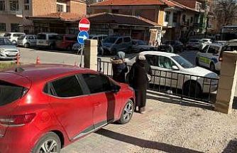 Otoparkta sürücüleri mahsur bıraktı, gelince de "Bilemedim ki" dedi