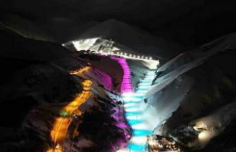 Palandöken’de gece kayağı keyfi