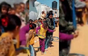 Pendik Belediyesi Gazze’de "Bayramlık Giydirme ve Çocuk Şenliği" düzenledi