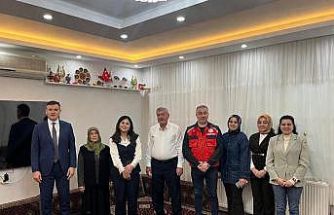 Protokol üyeleri çocuklarla iftar buluşmalarında bir araya geliyor