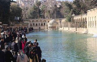 Ramazan ayında Balıklıgöl’e ziyaretçi akını