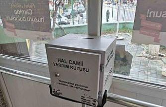 Ramazan ayında sadaka kutusunu kırıp paraları çaldılar