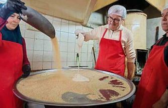 Ramazan geleneği ’Susamlı helva’ tezgahlarda