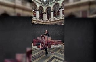 Rus ressam Kirillova’nın "Aşık Veysel Portresi" Saint Petersburg’da "Laureate" ödülüne layık görüldü