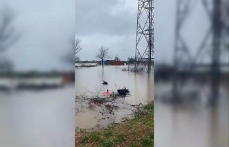 Sağanak Bursa’yı vurdu: Tarlalar göle döndü, hayvanlar mahsur kaldı
