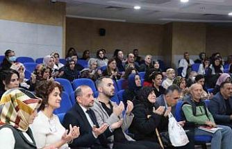 Sağlık personeli ve hastalar Kadir Gecesi programında buluştu