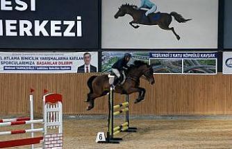 Şahinbey’de engel atlama heyecanı