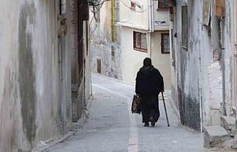 Şanlıurfa’nın tarihi sokakları aydınlatılıyor