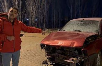 Sattığı otomobilin parasını beklerken, kazalı haliyle karşılaştı