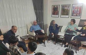 Şehit ailesi ile devlet korumasındaki çocuklar aynı sofrada buluştu