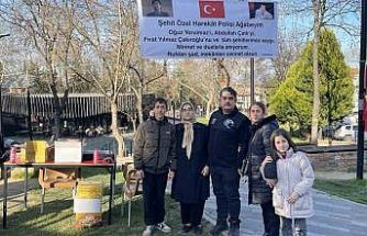 Şehitler için mevlit şekeri dağıttı