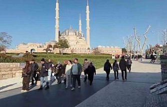 Selimiye yeniden açıldı, Edirne ziyaretçi akınına uğradı