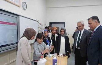 Sıfır atık etkinliğinde sergi, atölye ve fidan dikimi gerçekleştirildi